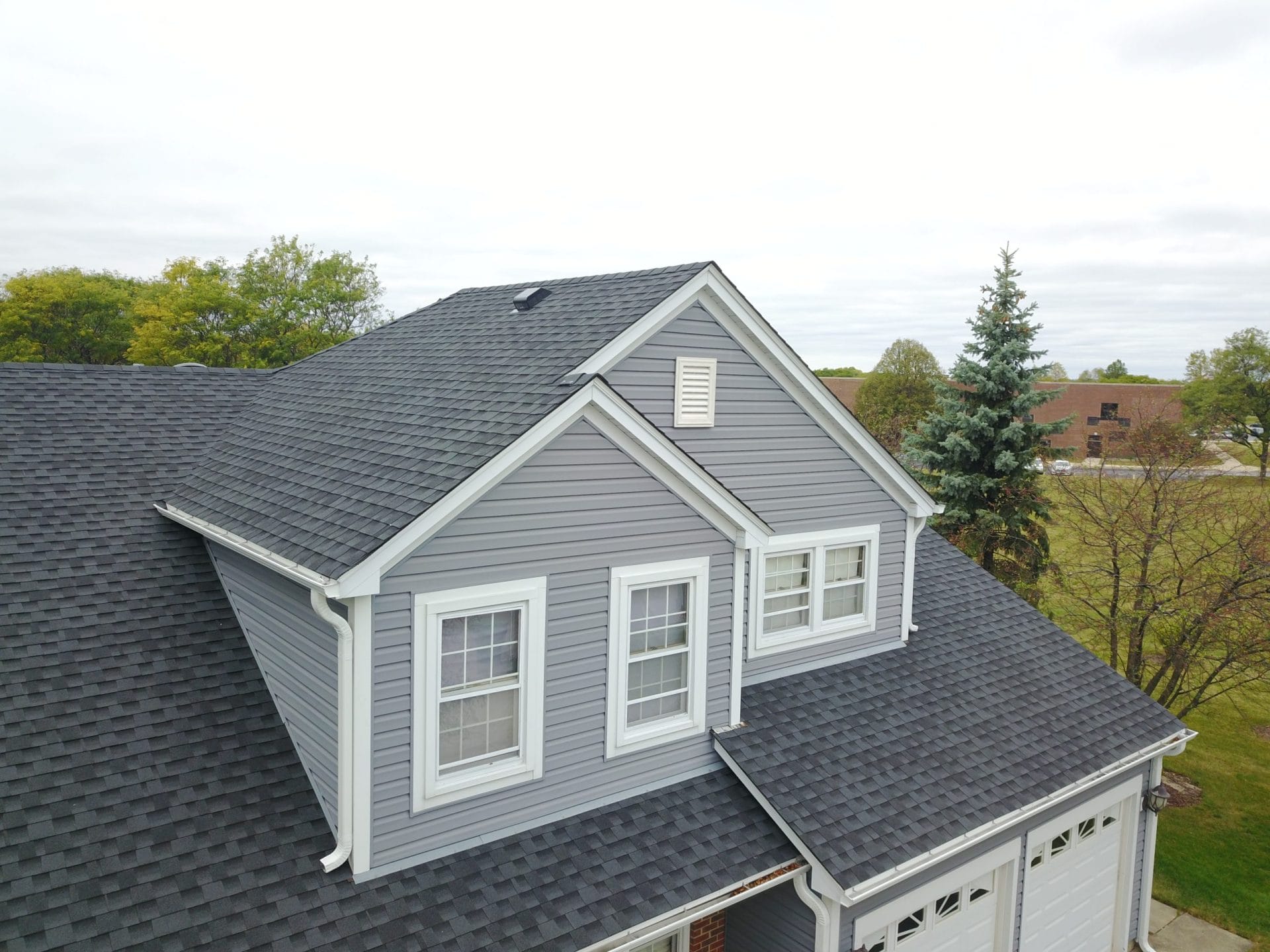 Addison Roofing Company - Genuine Pro Roofing